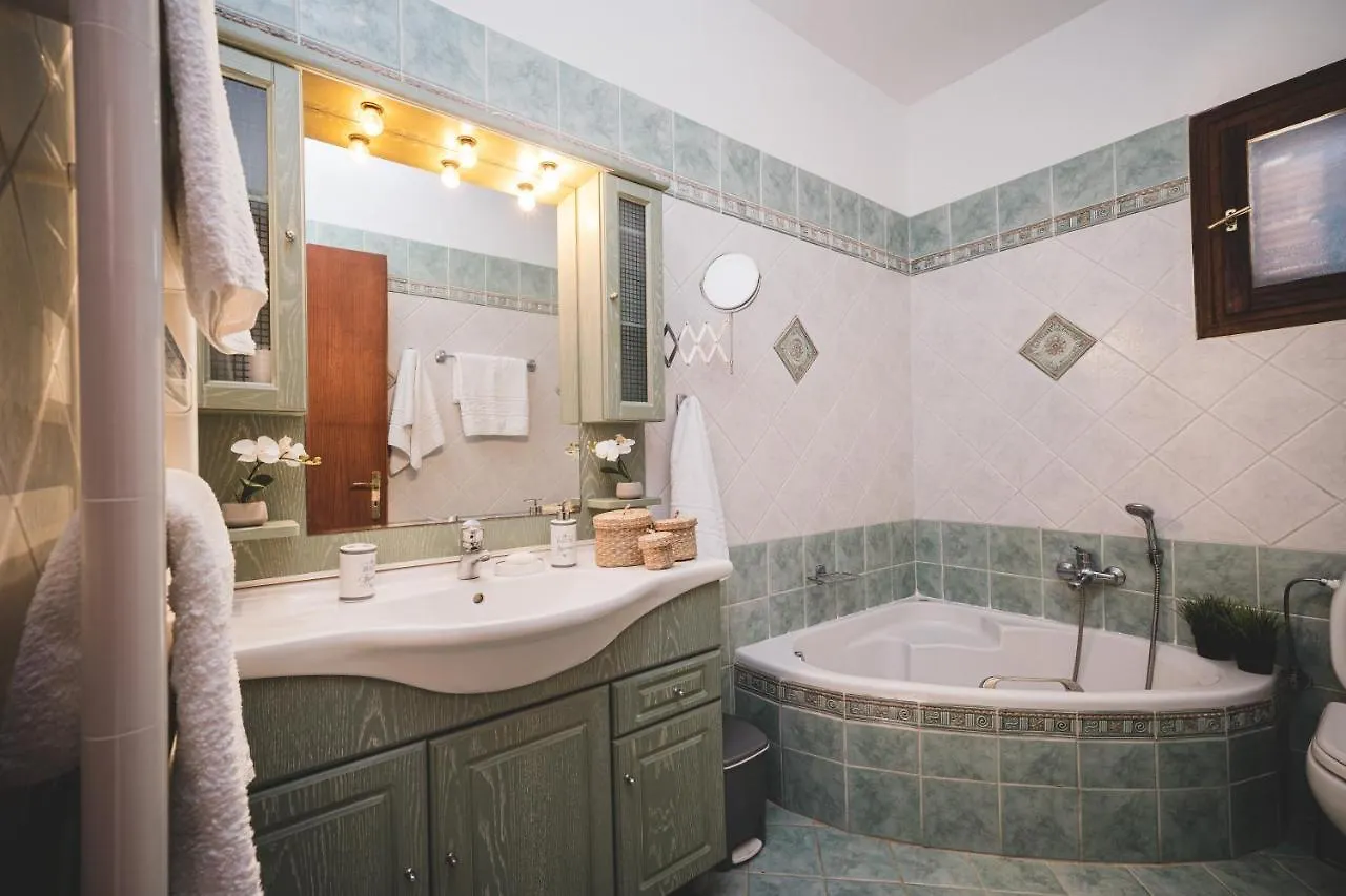 Guiscardos Luxury Villa Fiskardo