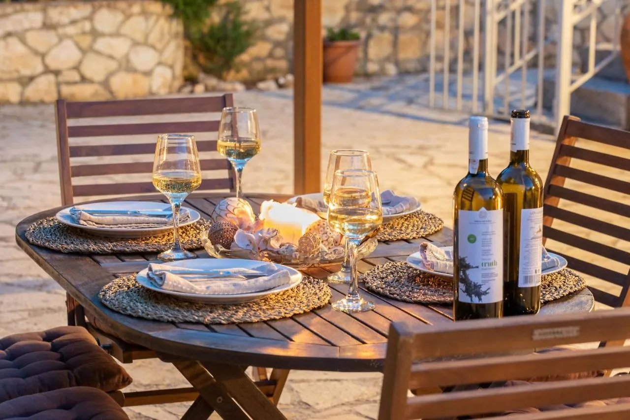Guiscardos Luxury Villa Fiskardo
